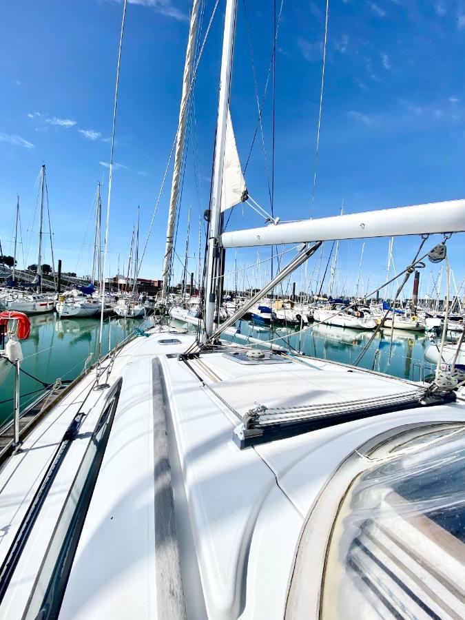Nuit Insolite Sur Un Voilier Linge Et Menage Inclus - Boat Paradise La Rochelle ลาโรแชล ภายนอก รูปภาพ